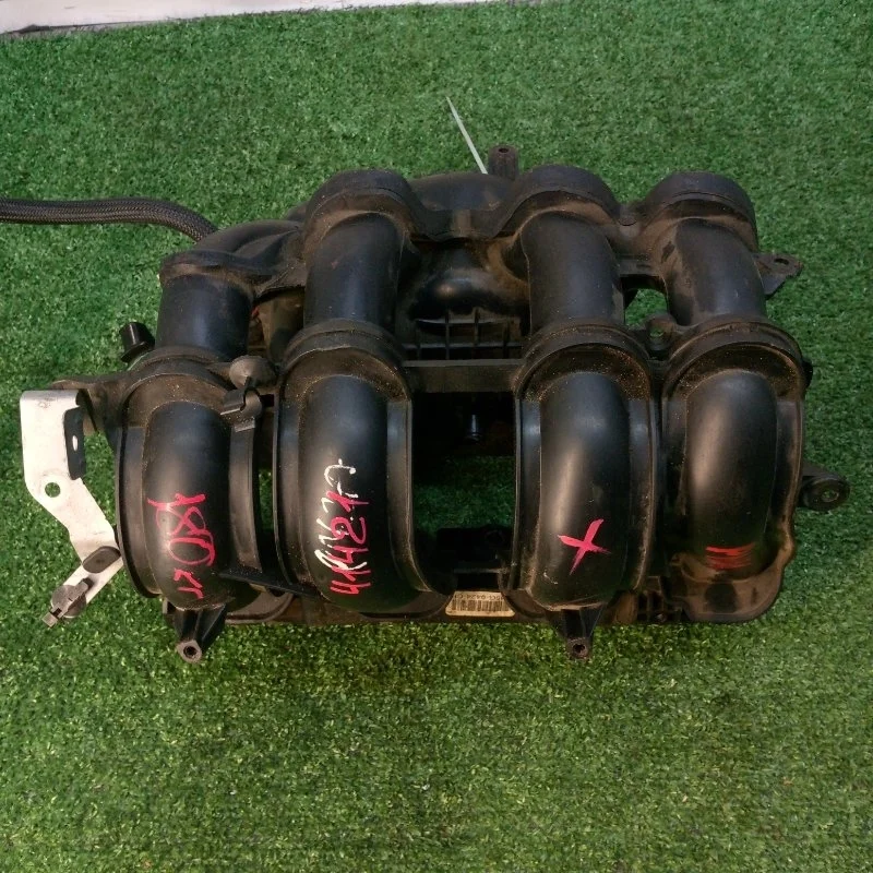 Коллектор впускной Ford Focus 2010-2019 3