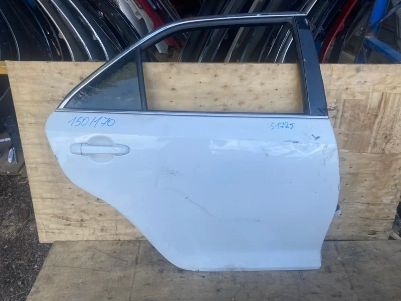 Дверь Toyota Camry 2012-2017 50 55