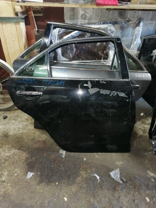 Дверь Toyota Camry 2012-2017 50 55