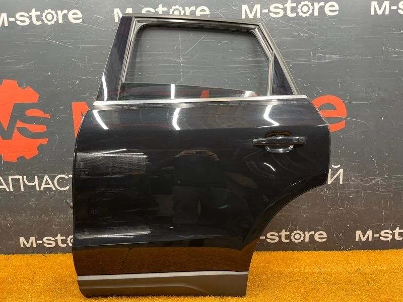 Дверь Audi Q5 2013 8R0833051B 8R CNCD, задняя левая