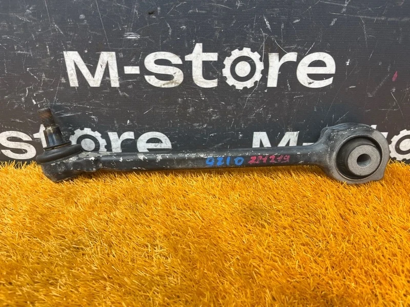 Рычаг подвески нижний Mercedes-Benz Glk-Class 2010 A2043308011 X204 272.948, передний левый