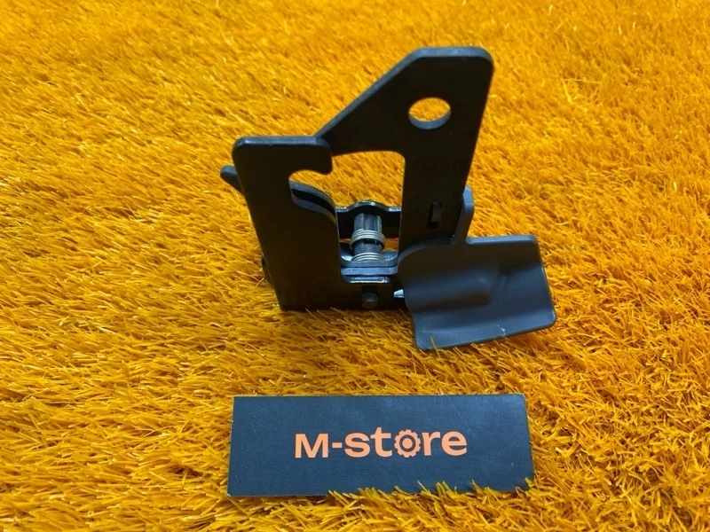 Замок капота Mercedes-Benz C-Class 2014 A2188800064 W205 274.920