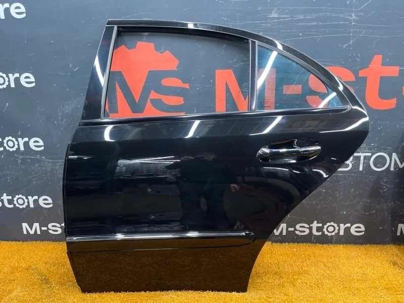 Дверь Mercedes-Benz E-Class 2005 A2117300105 W211 272.964, задняя левая