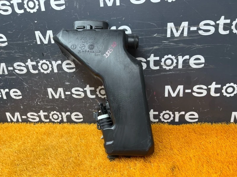 Бачок омывателя Mercedes-Benz C-Class 2014 A2058600860 W205 274.920