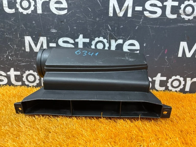 Воздухозаборник Volkswagen Tiguan 2011 1K0805962E 5N CCZ