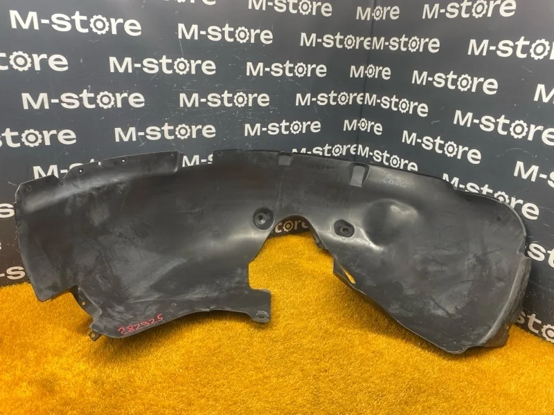 Подкрылок Porsche Cayenne 2007 7L5809961K 957 M4801, передний левый