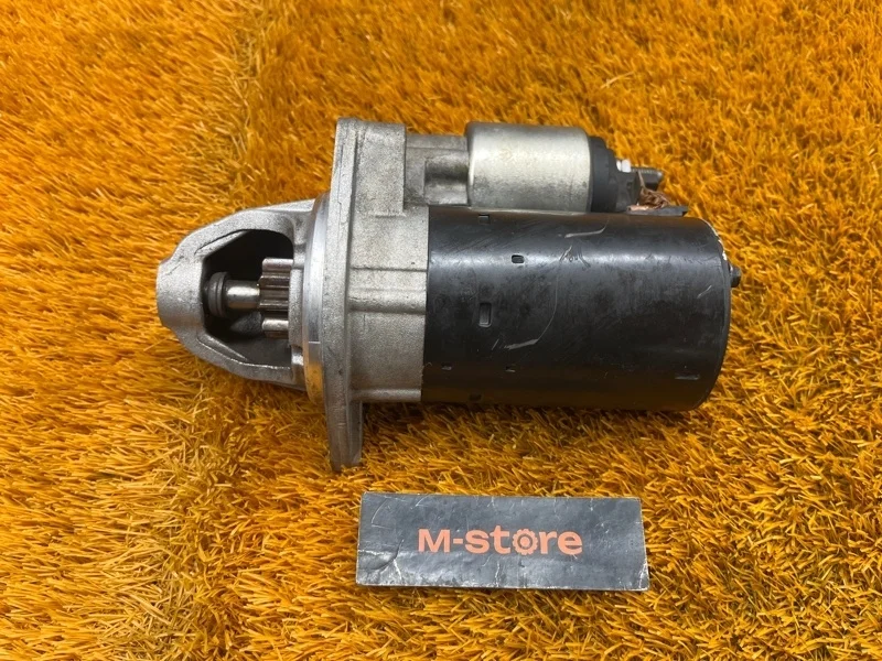 Стартер Bmw X3 2007 12417521123 E83 N52B25A