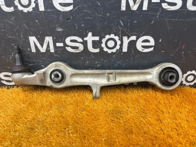 Рычаг подвески нижний Audi A4 2006 8E0407155E B7/8E BFB, передний правый