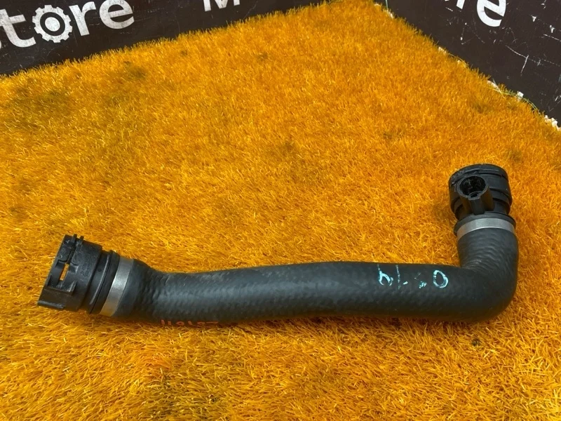 Патрубок радиатора нижний Bmw 5-Series 2004 17127519257 E60 M54B25 (256S5)