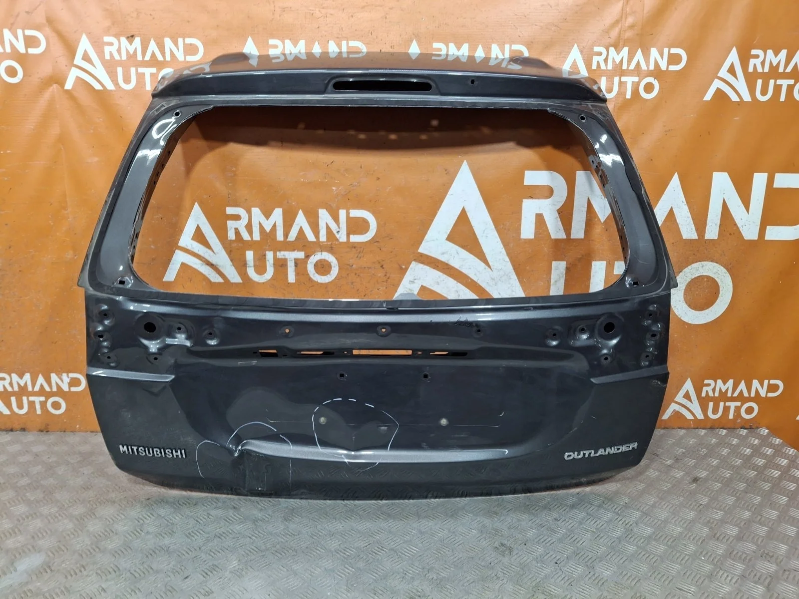 Дверь багажника Mitsubishi Outlander 2015-нв 3