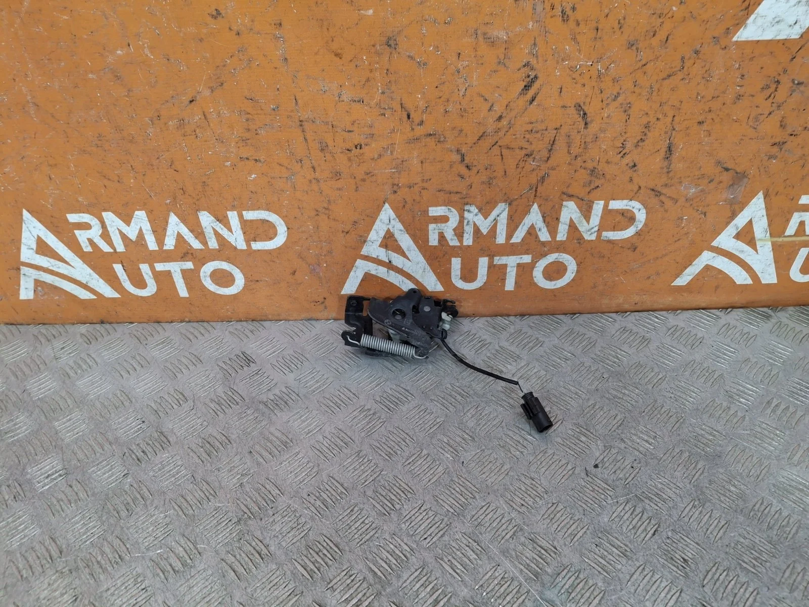 Замок капота BMW X3 2017-нв G01