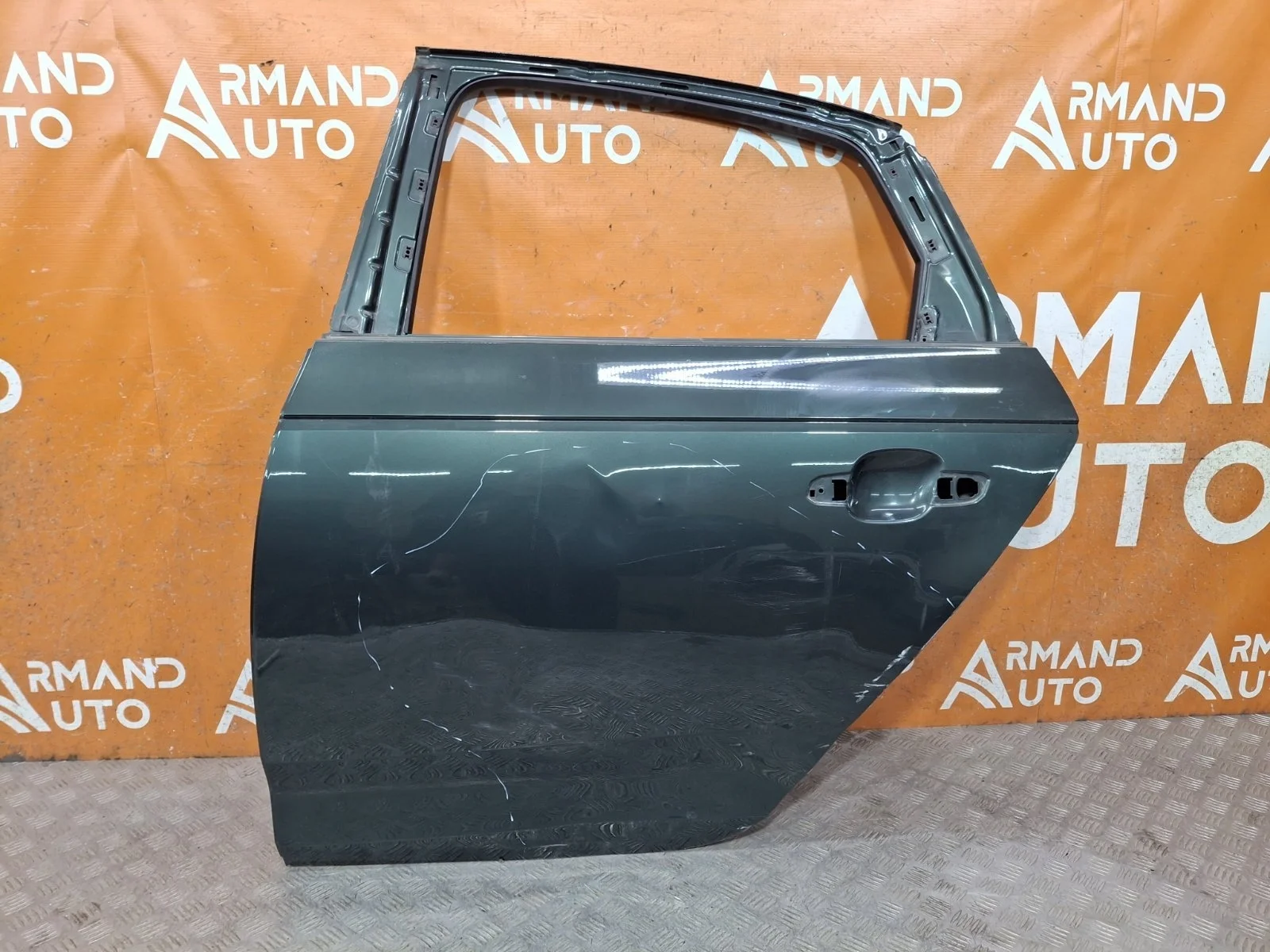 Дверь Audi A4 2015-2020 B9