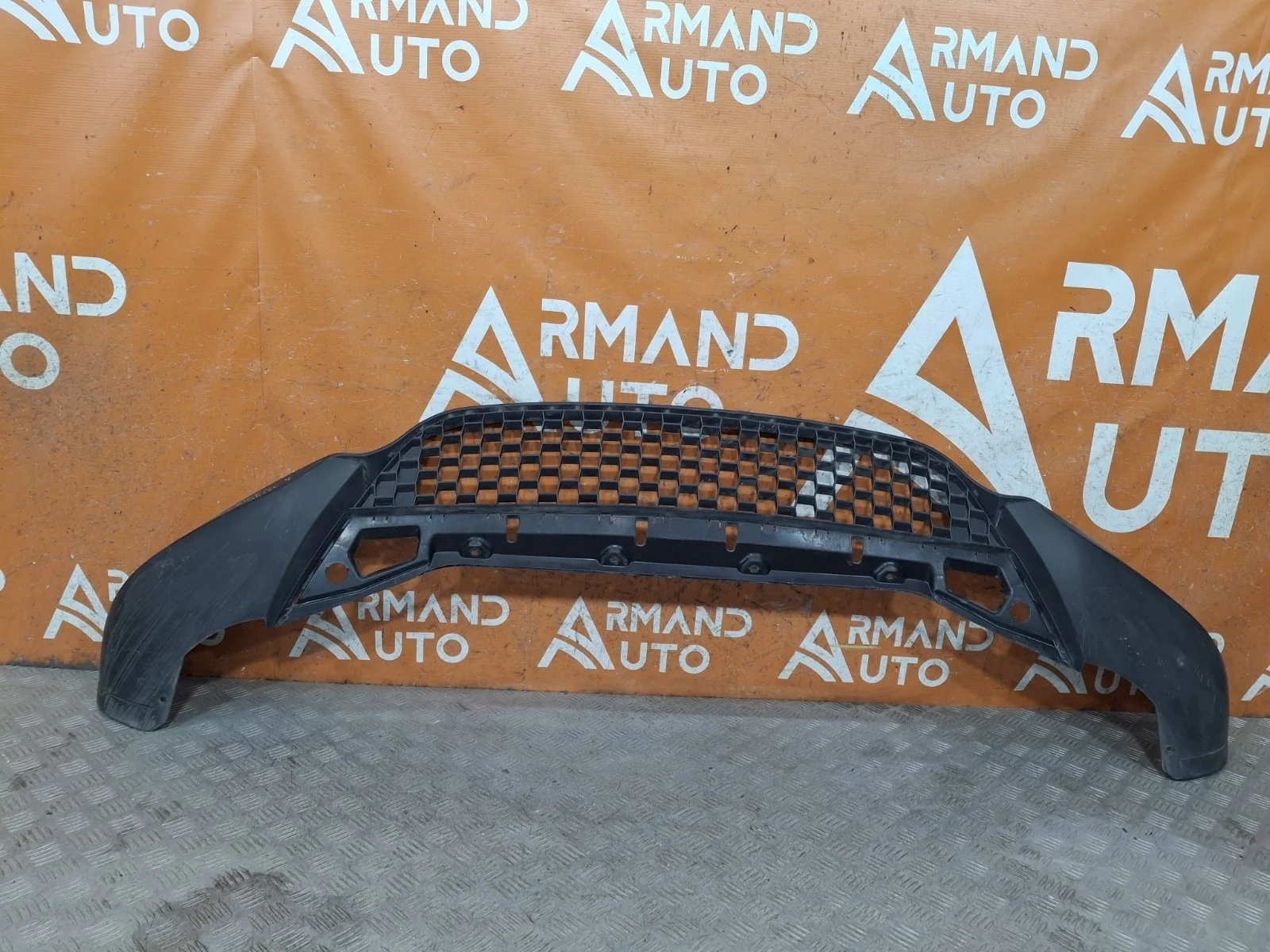 Юбка бампера Volkswagen Tiguan 2011-2018