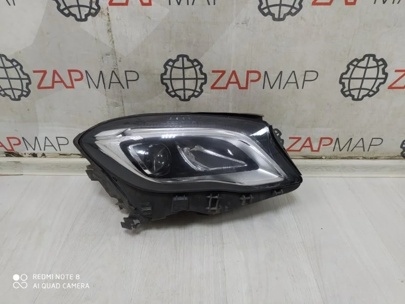 Фара передняя правая Mercedes GLA X156 2017-нв
