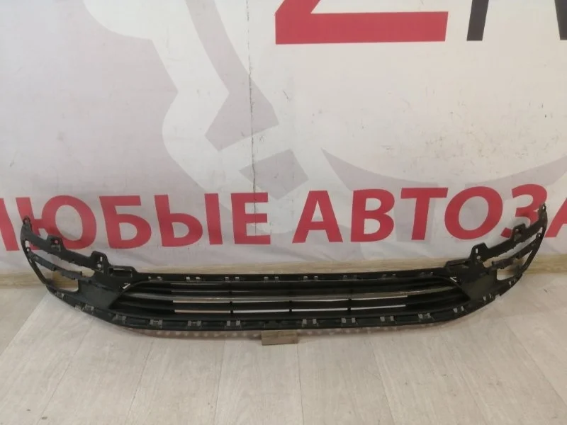 Решетка бампера передняя KIA Rio 3 QB 2011-2017