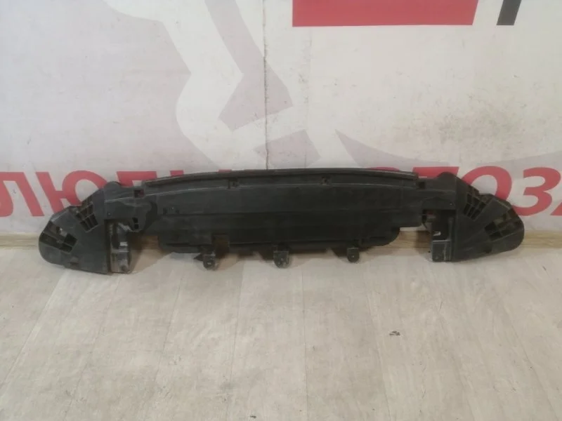 Пыльник бампера передний Toyota Camry V70 2017-нв