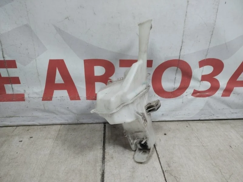 Бачок омывателя передний KIA Rio 3 QB 2011-2015