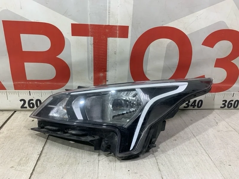 Фара передняя левая Kia Rio 4 FB 2016-2020