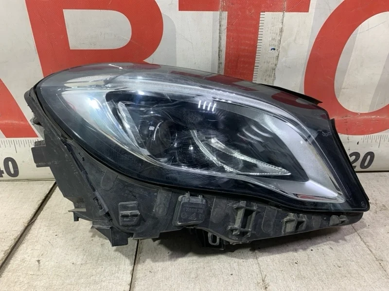 Фара передняя правая Mercedes-Benz GLA X156