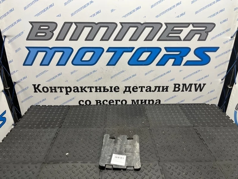 Крышка для замены ламп Bmw 335I 2015 51717260397 F30 N55B30A, передняя левая