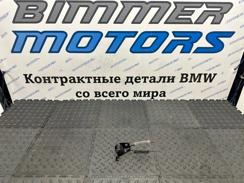 Кронштейн фары Bmw 435Ix 2015 51647285598 F33 N55B30A, правый