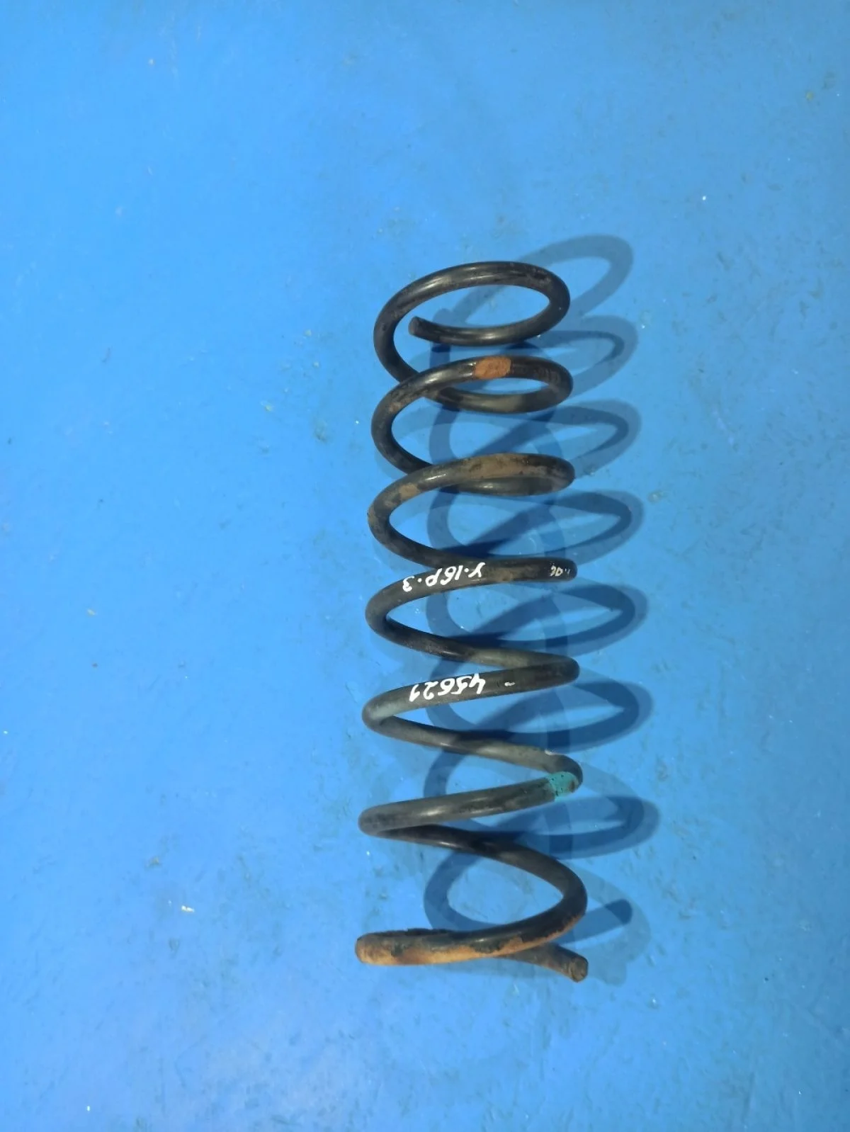 Пружина подвески задняя Mazda 3 BK (2003—2006)