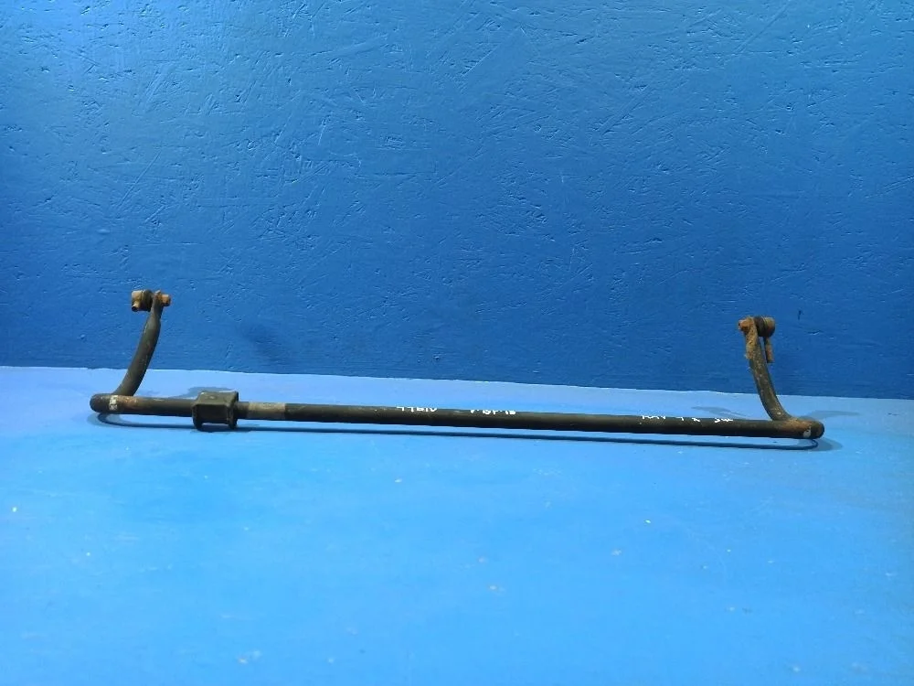 Стабилизатор задний Toyota RAV4 2