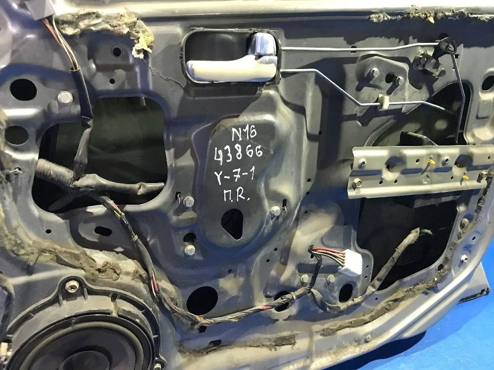 Стеклоподъемник электр. передний правый Nissan Almera N16 рестайлинг (2002—2006)