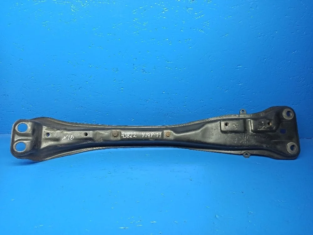 Балка передняя продольная (лыжа) Nissan Almera N16 рестайлинг (2002—2006)