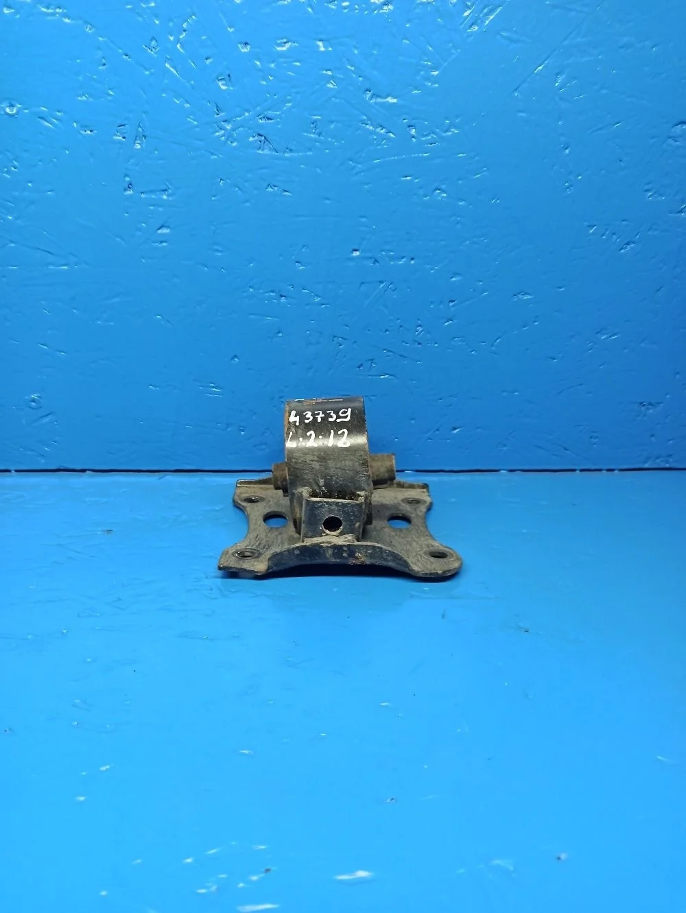 Опора ( подушка ) двигателя Nissan Almera N16 (2000—2003)