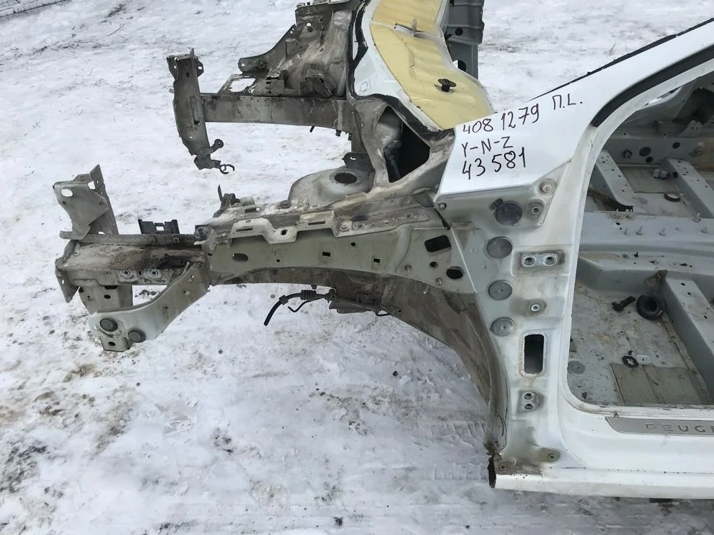 Лонжерон передний левый Peugeot  408