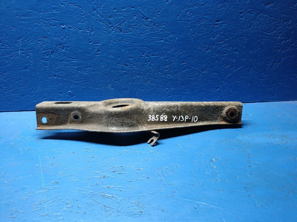 Рычаг задний L=R Peugeot 406 I (1995—2003)