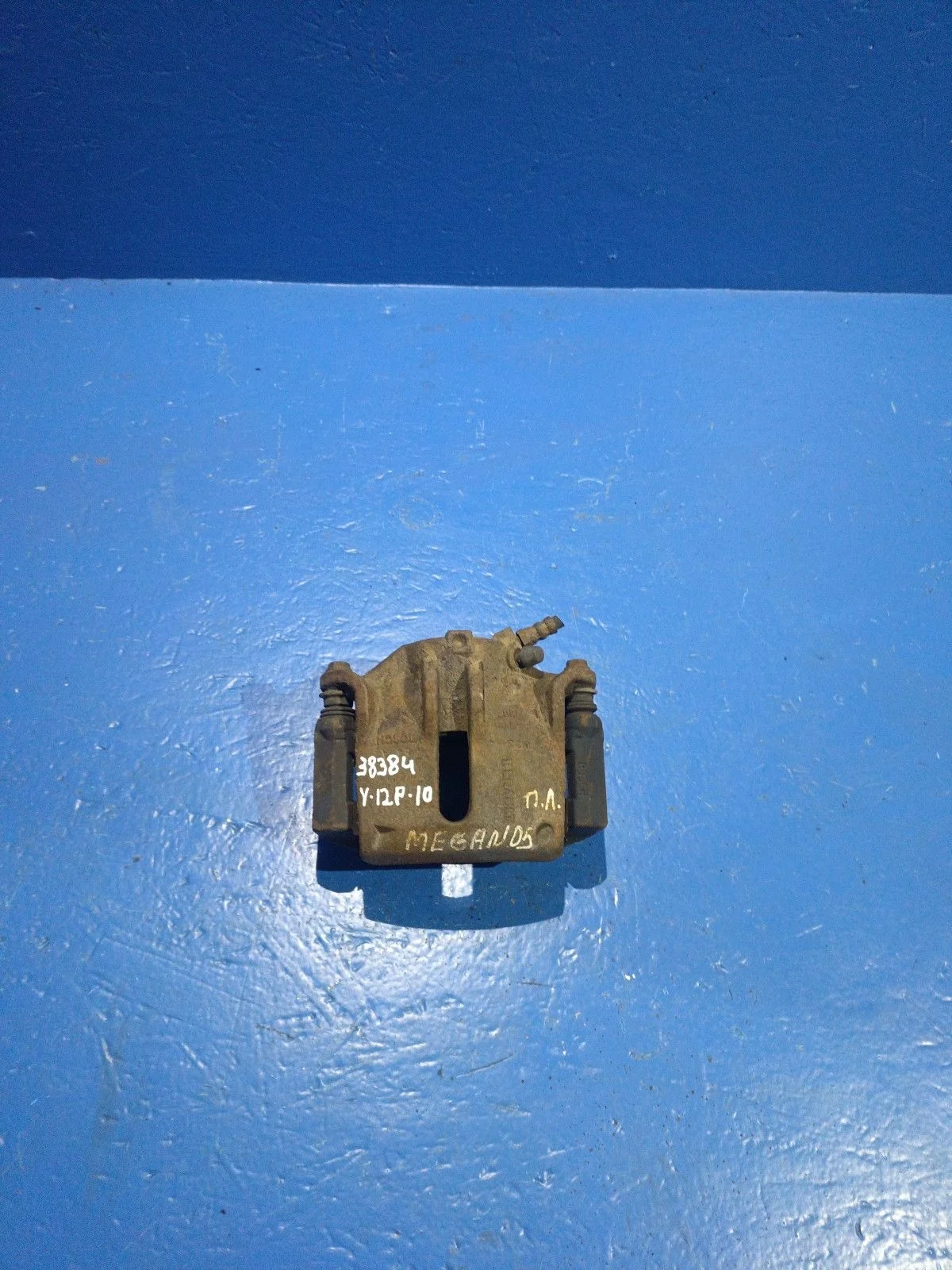 Суппорт тормозной передний левый Renault Scenic II (2003—2006)