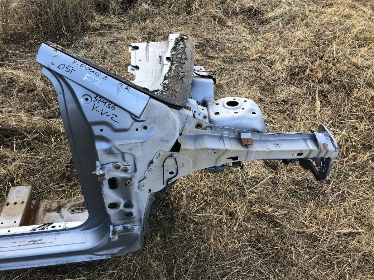 Лонжерон передний правый (четверть) Ford Focus II (2005—2008)