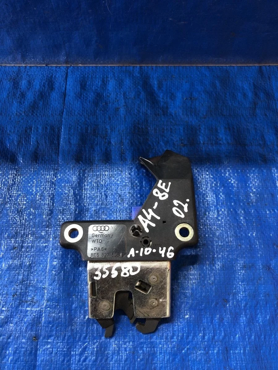 Замок багажника Audi A4 B6 (2000—2006)