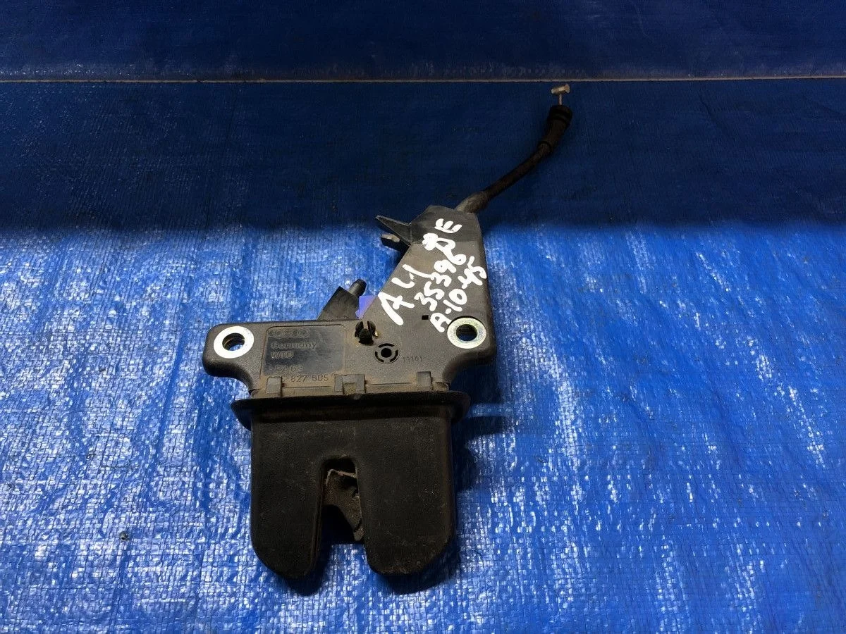 Замок багажника Audi A4 B6 (2000—2006)