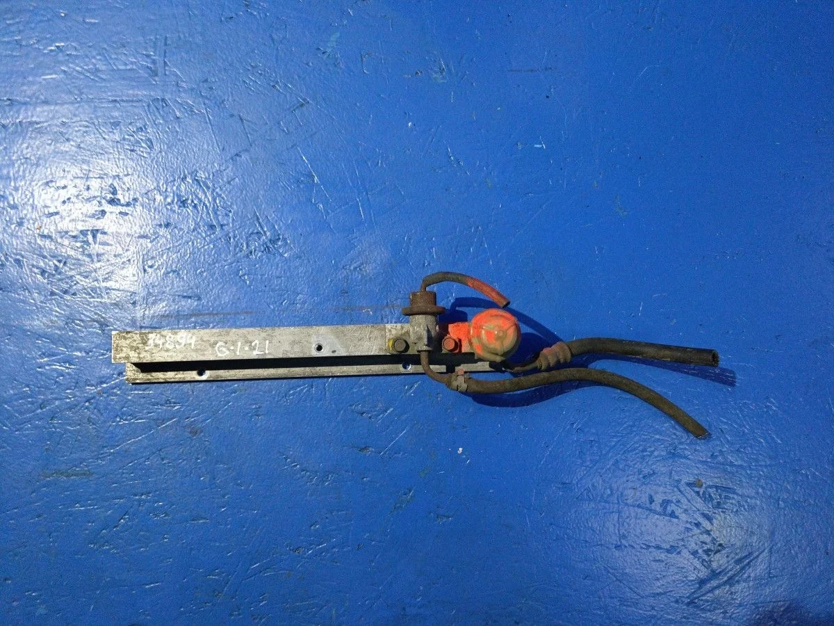 Рейка топливная (рампа) Honda HR-V GH (1998—2001)