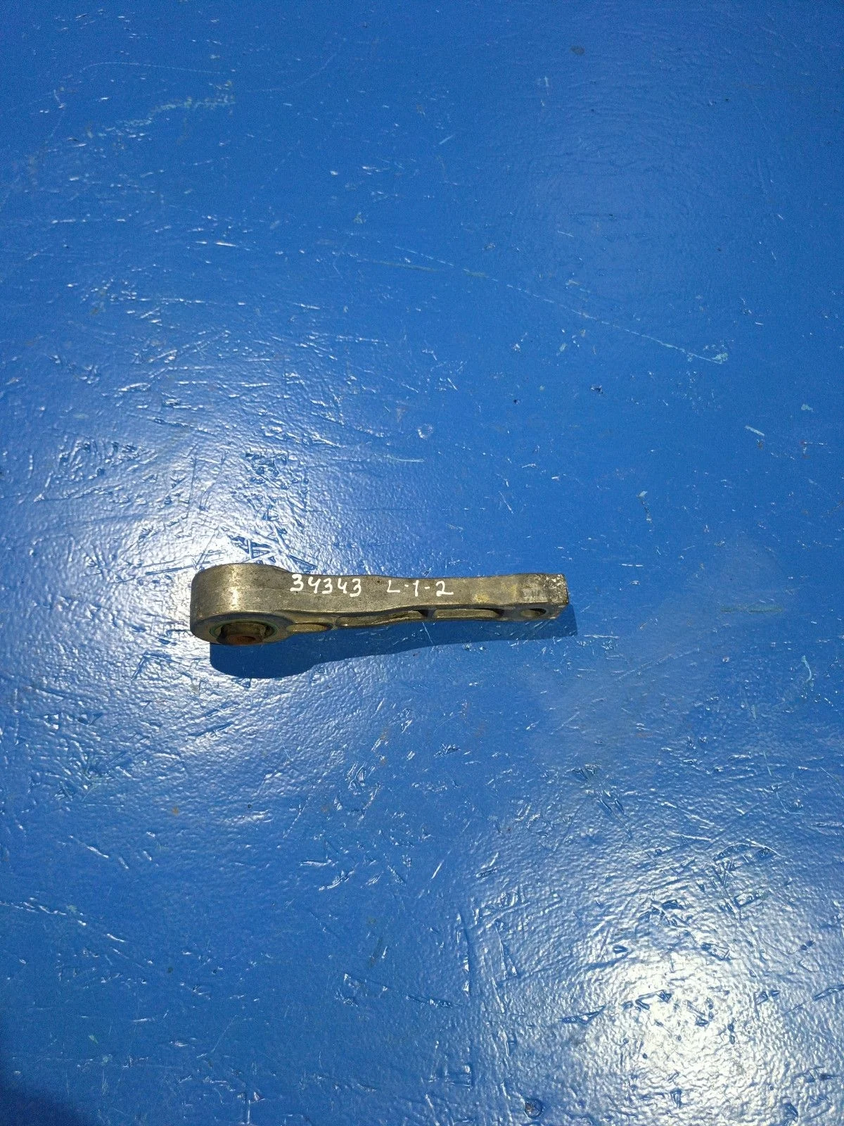 Опора ( подушка ) двигателя Volkswagen Jetta V (2005—2011)