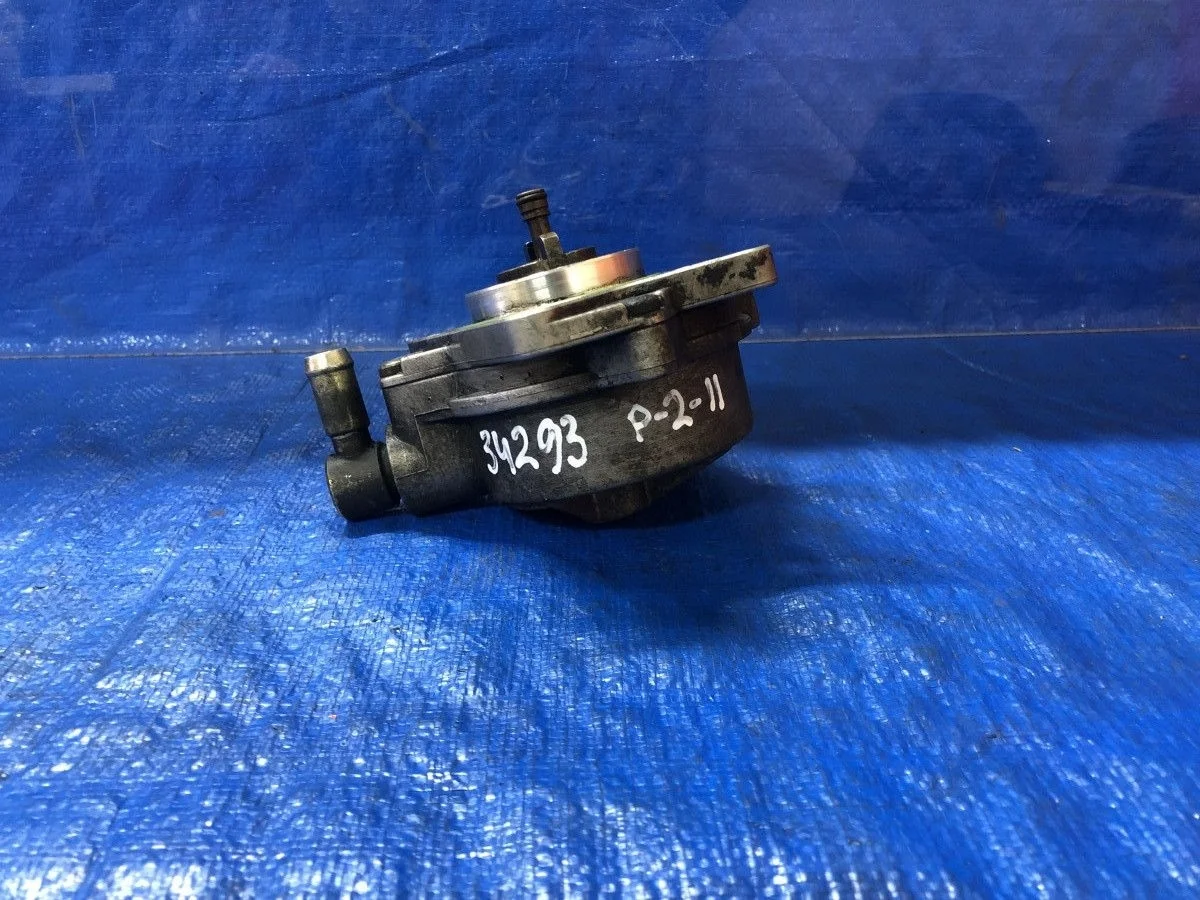 Вакуумный насос Audi A6 C5 (1997—2001)