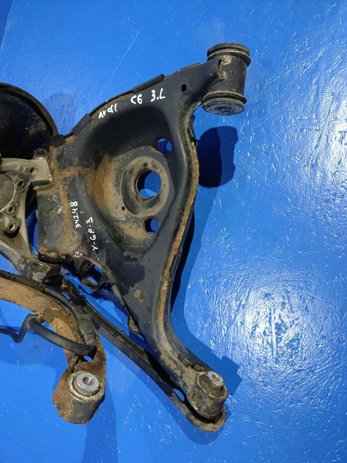 Рычаг задний левый Audi A6 C6 (2004—2008)