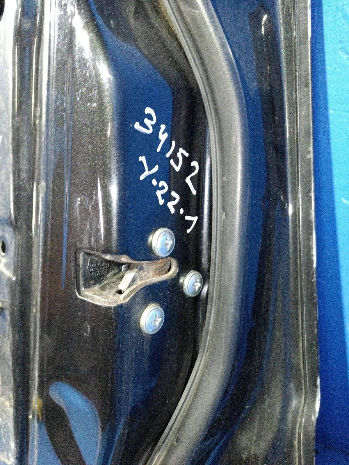 Замок двери передней правой Chevrolet Aveo I (2003—2008)