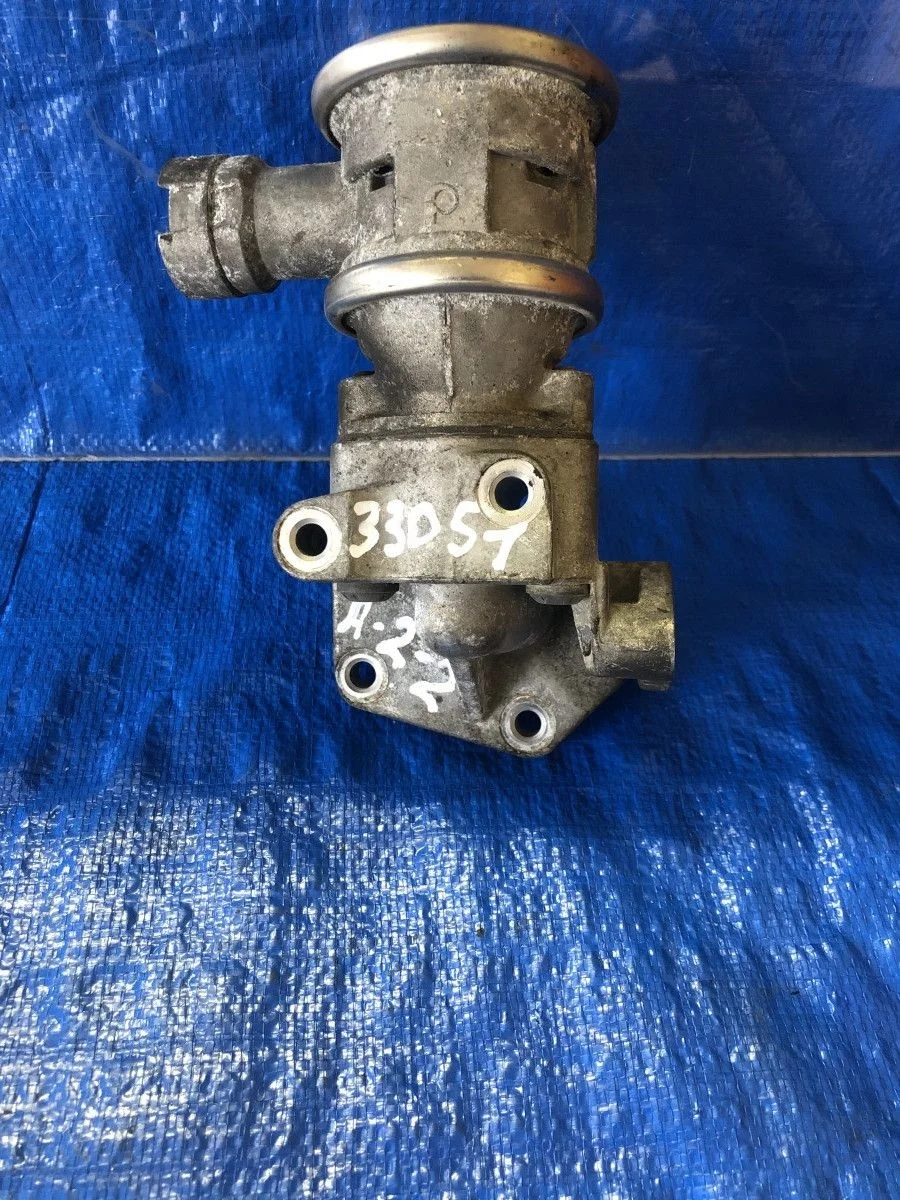 Клапан рециркуляции выхлопных газов (EGR) Volkswagen Passat B6 (2005—2010)