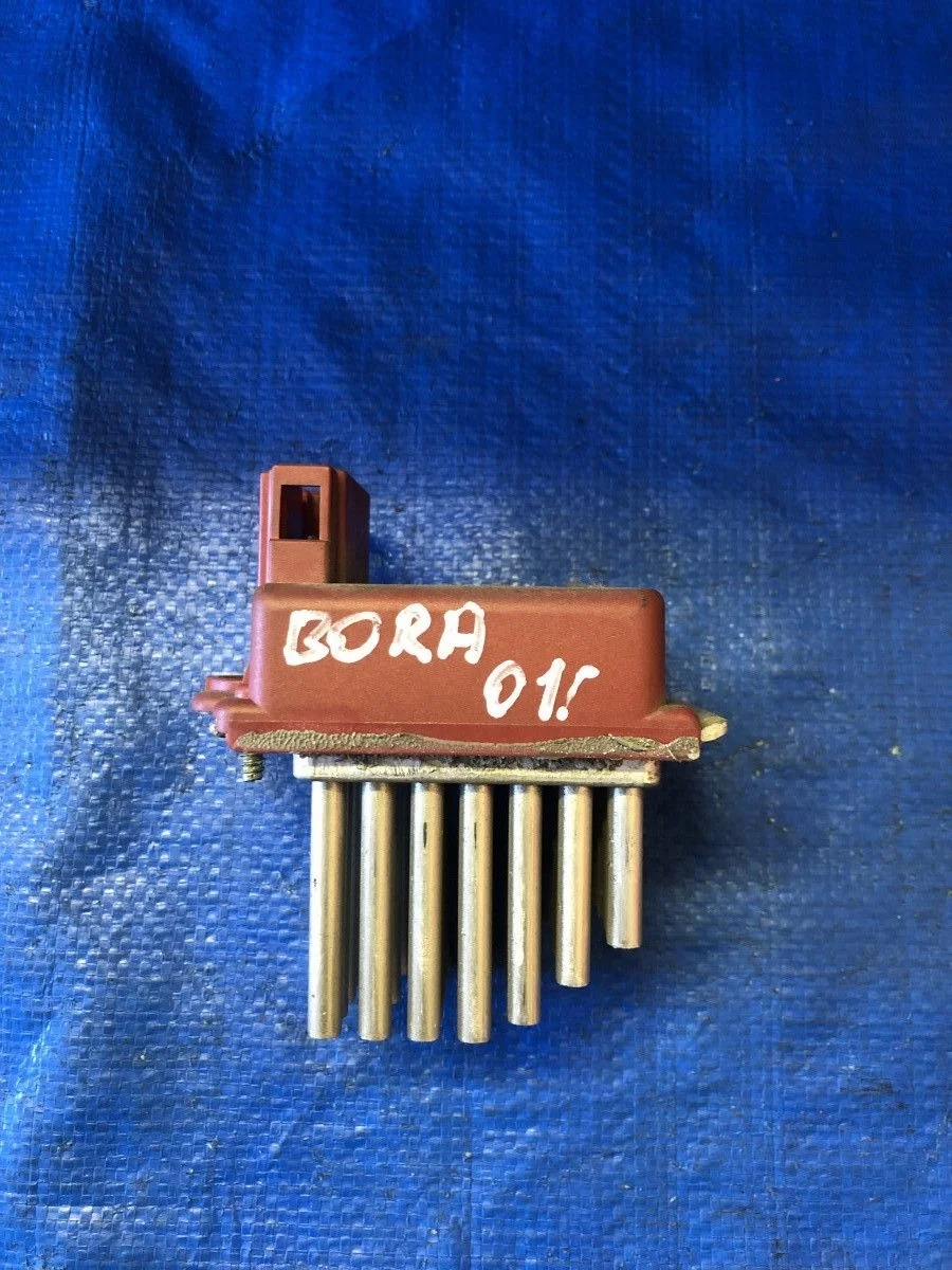 Резистор отопителя ( реостат,ёжик печки ) Volkswagen Passat B5 рестайлинг (2000—2005)