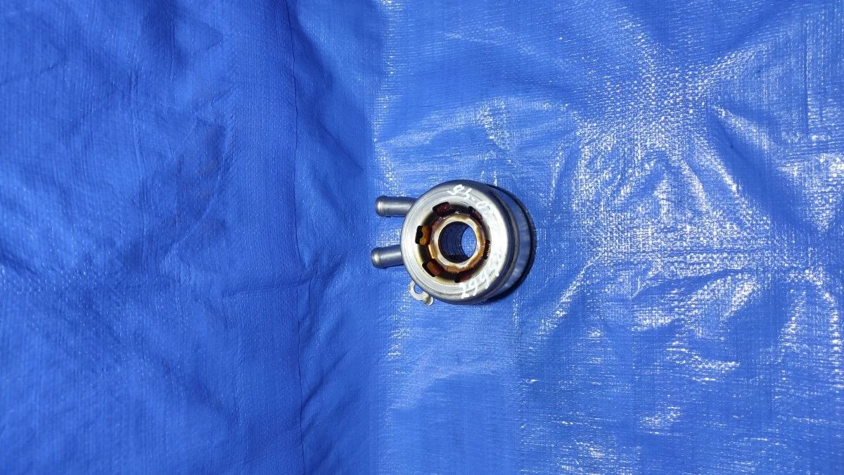 Теплообменник масляного фильтра Toyota RAV4 I (1994—2000)