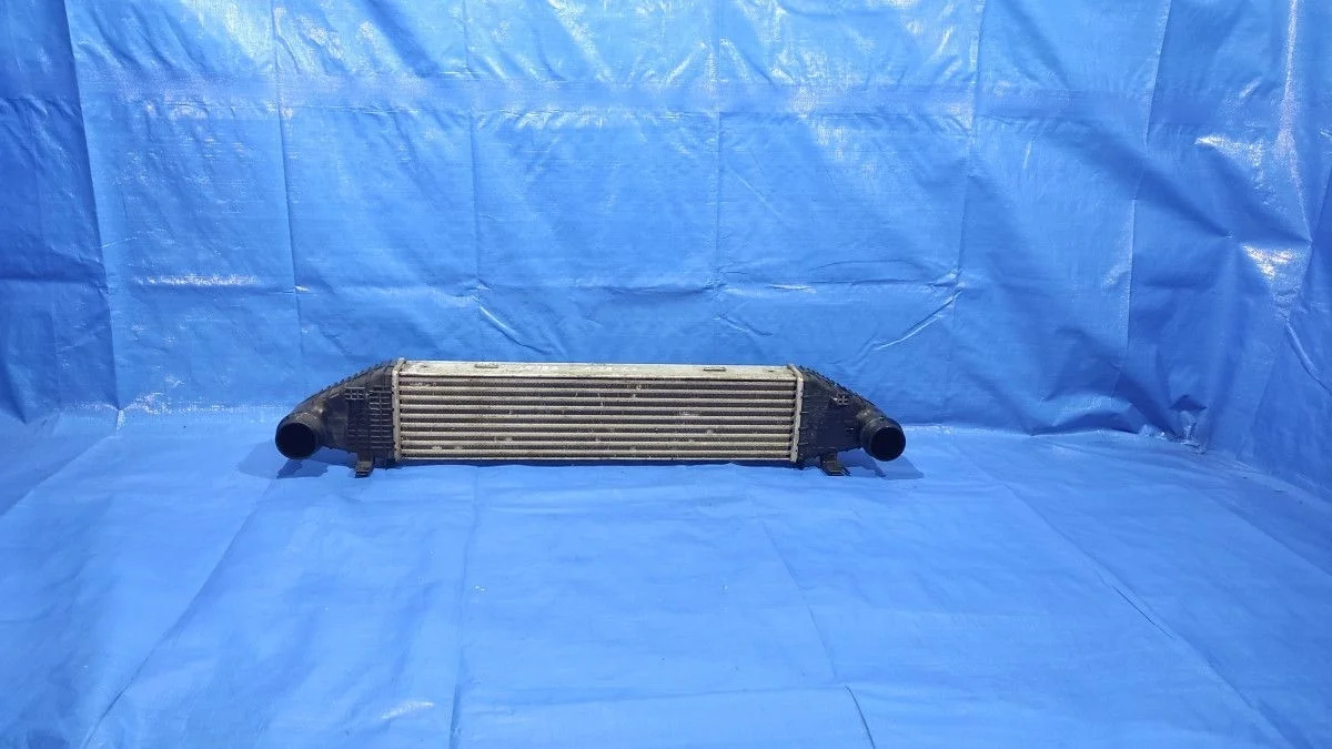 Интеркулер Mercedes-Benz E-класс W212/S212/C207/A207 (2009—2013)