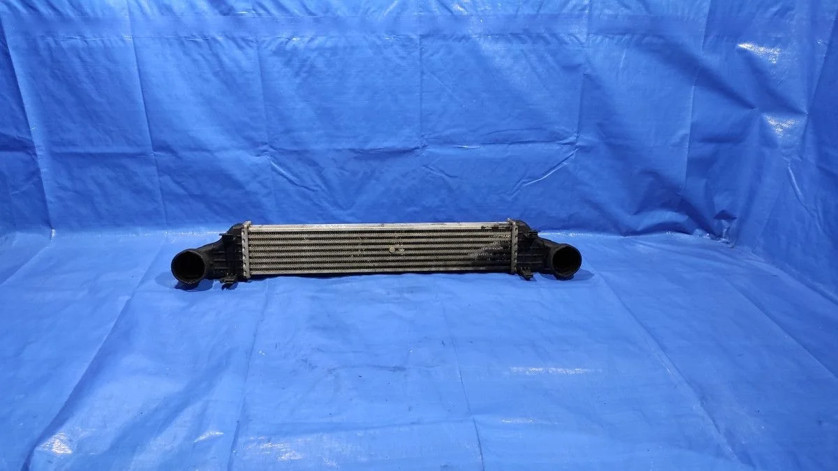 Интеркулер Mercedes-Benz E-класс W211/S211 (2002—2006)