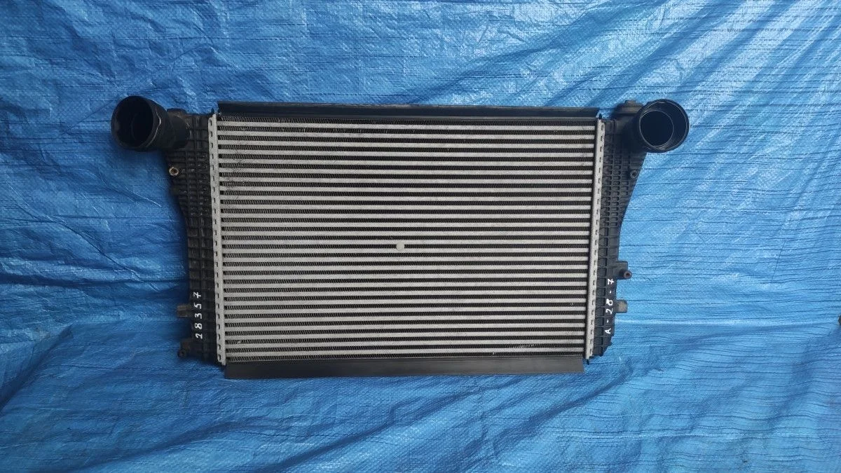 Интеркулер Volkswagen Passat B6 (2005—2010)