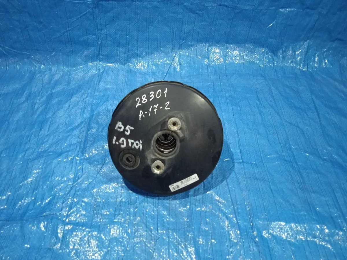 Вакуумный усилитель тормозов Volkswagen Passat B5 (1996—2001)