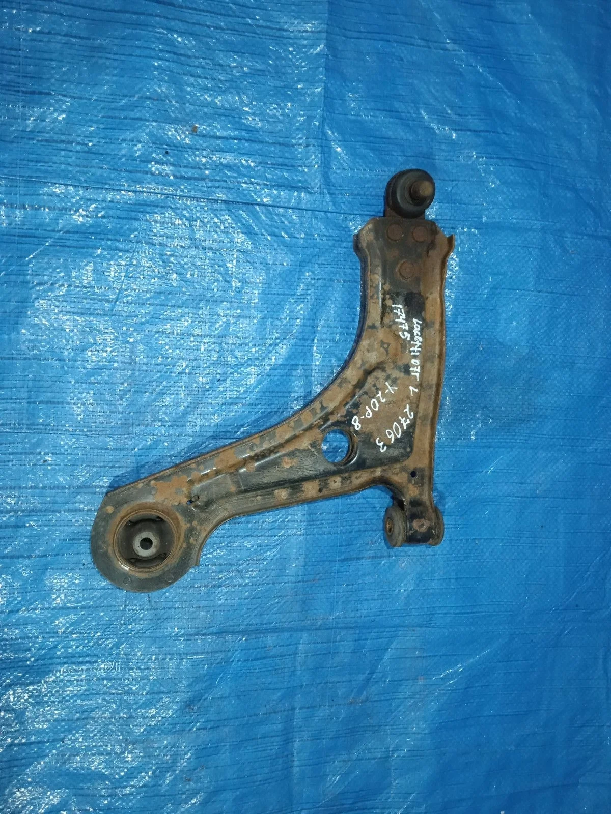 Рычаг передний левый нижний Chevrolet Lacetti I (2004—2013)