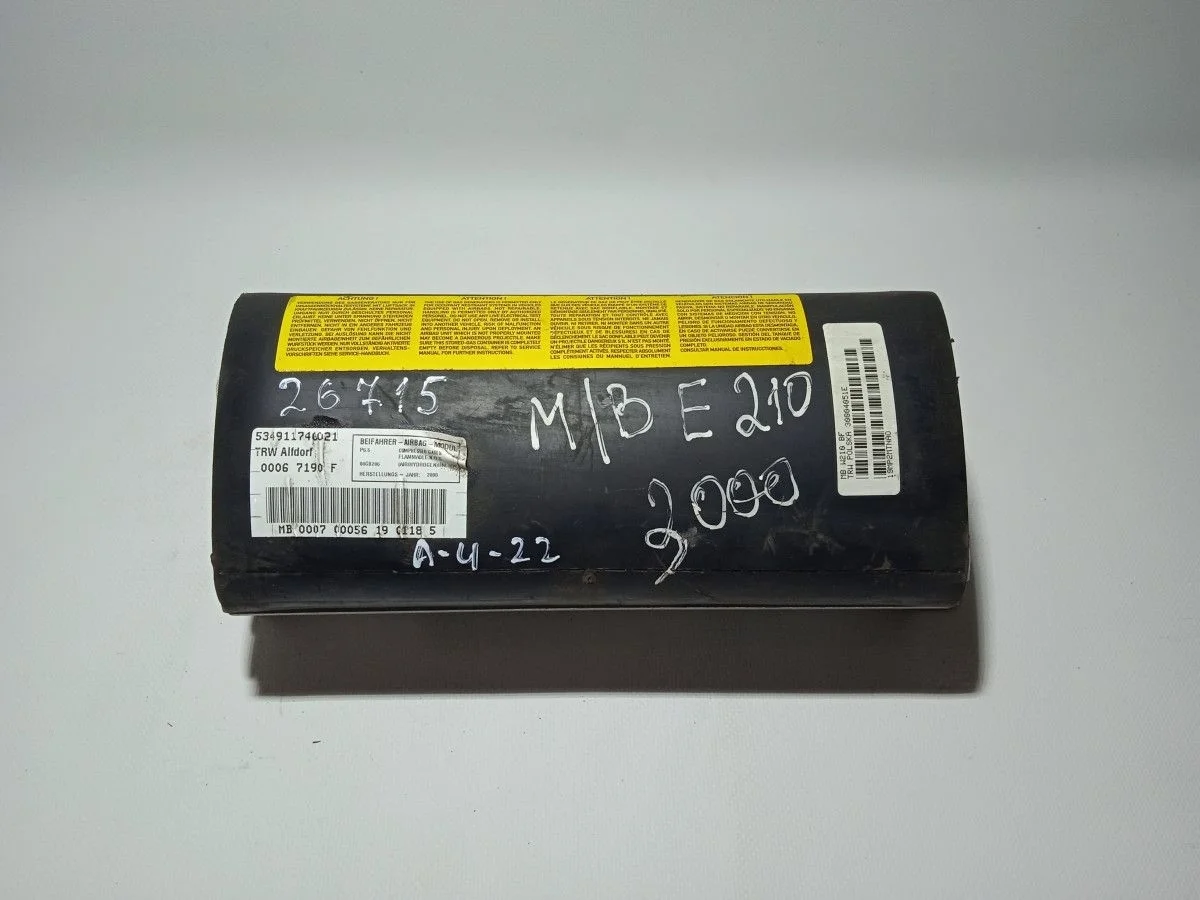 Подушка безопасности пассажира (AIR BAG в торпедо) Mercedes-Benz E-класс W210/S210 (1995—1999)